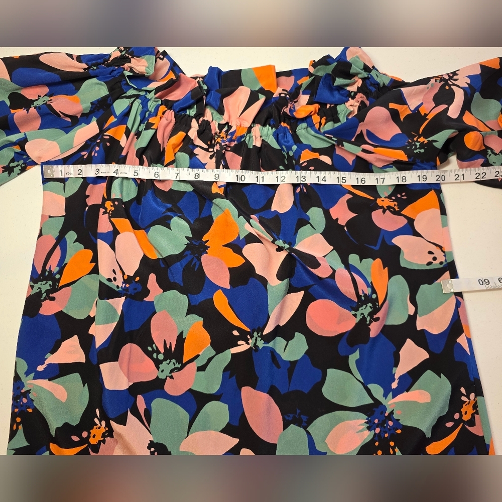 Tucker 100% Silk Floral Off Shoulder Blouse XS Boho Summer Festival Top - Picture 7 of 9
